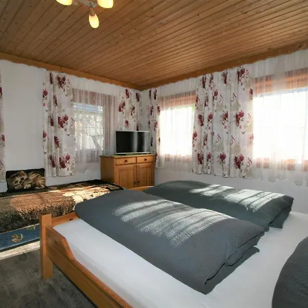 Unterfloeber-3 By Interhome Apartment
