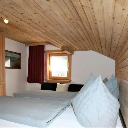 Unterfloeber-3 By Interhome