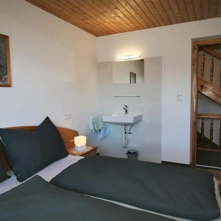 Apartment Unterfloeber-3 By Interhome